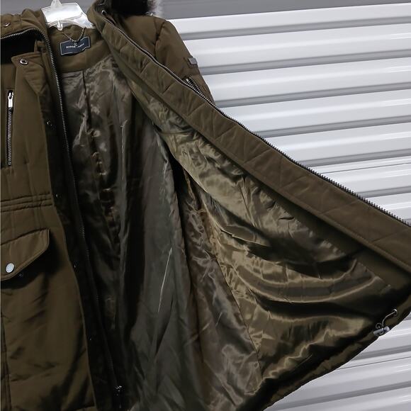 BCBGMAXAZRIA Women’s Faux Fur Hooded Parka Coat Winter Jacket Insulated Sz Small - Picture 6 of 14